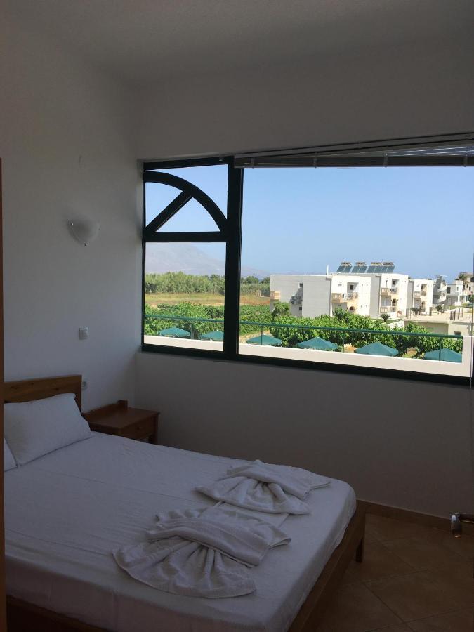 Mediterranean Hotel & Apartments Kissamos Exterior photo