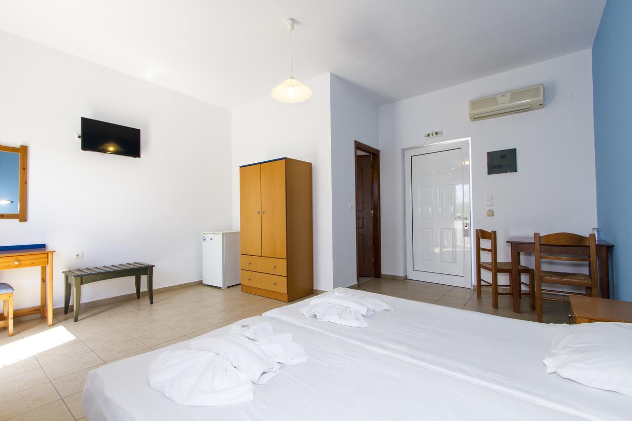 Mediterranean Hotel & Apartments Kissamos Exterior photo